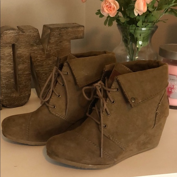 Suede wedge booties - Picture 1 of 3